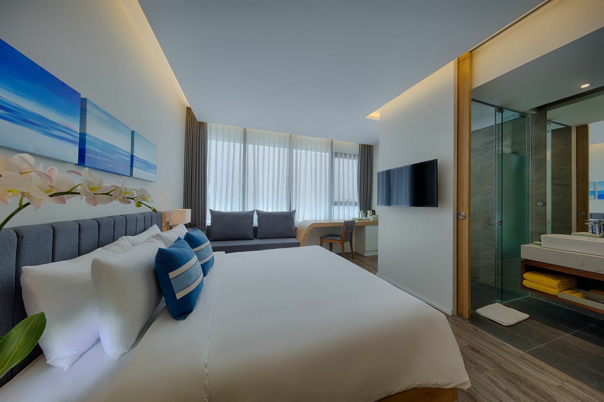 Hotel Belle Maison Parosand -managed By H&k Hospitality Da Nang