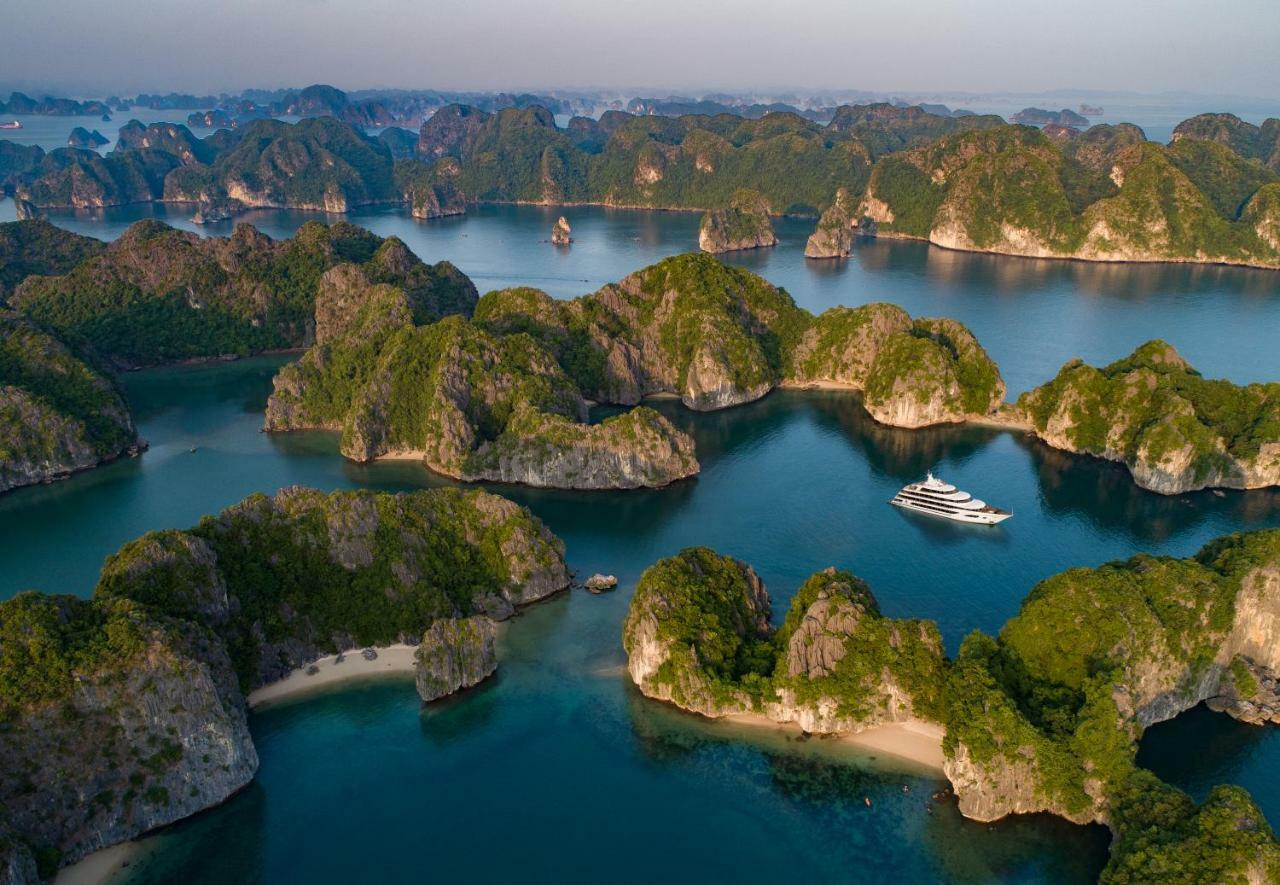  Scarlet Pearl Cruises - Wonder On Lan Ha Bay Ha Long