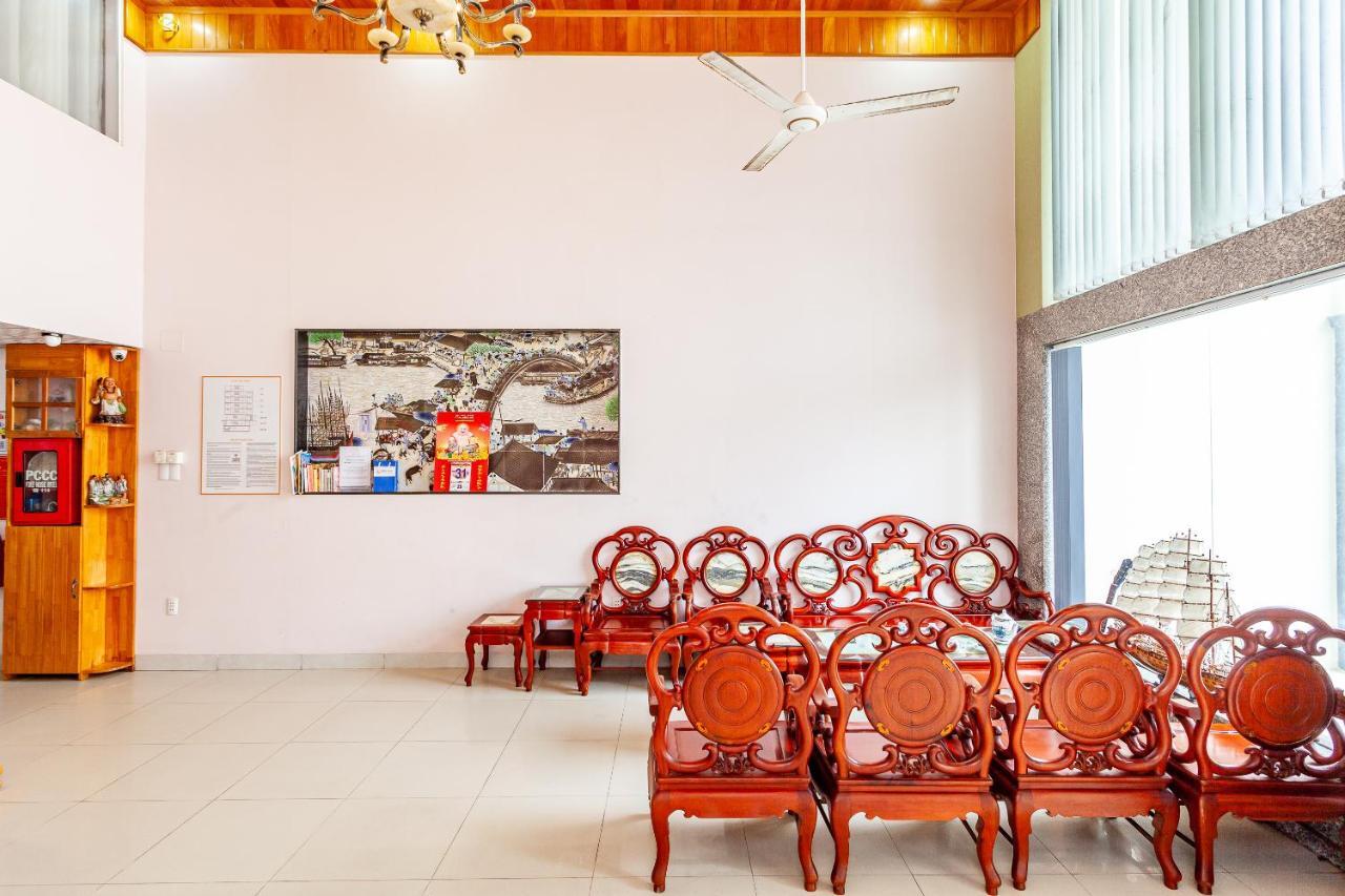 Amelia Hotel 2*