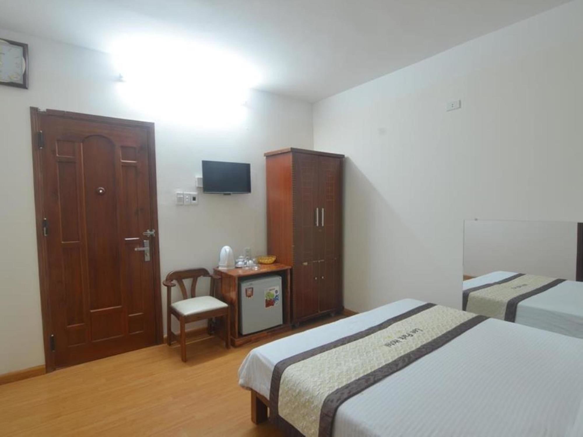 May Hotel