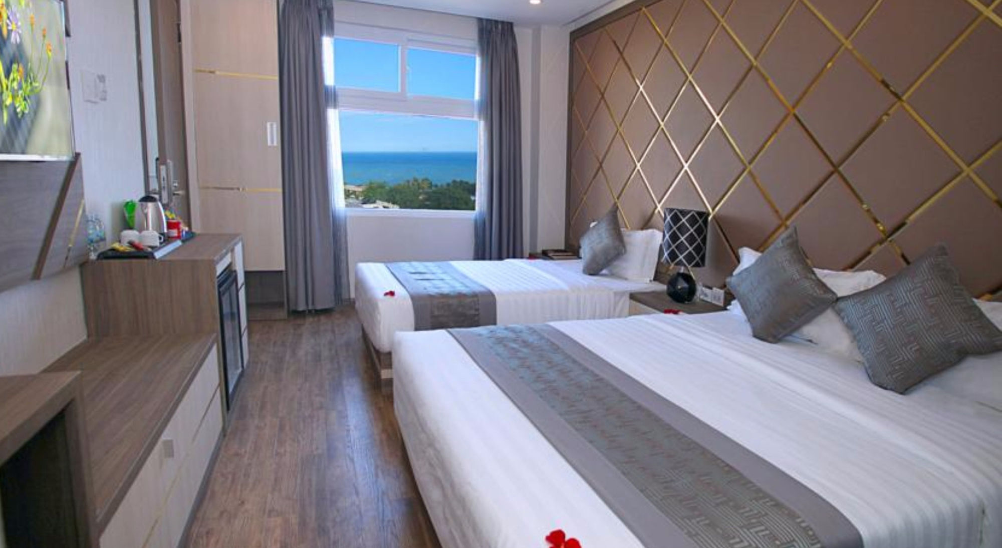 New Sun Hotel 3*