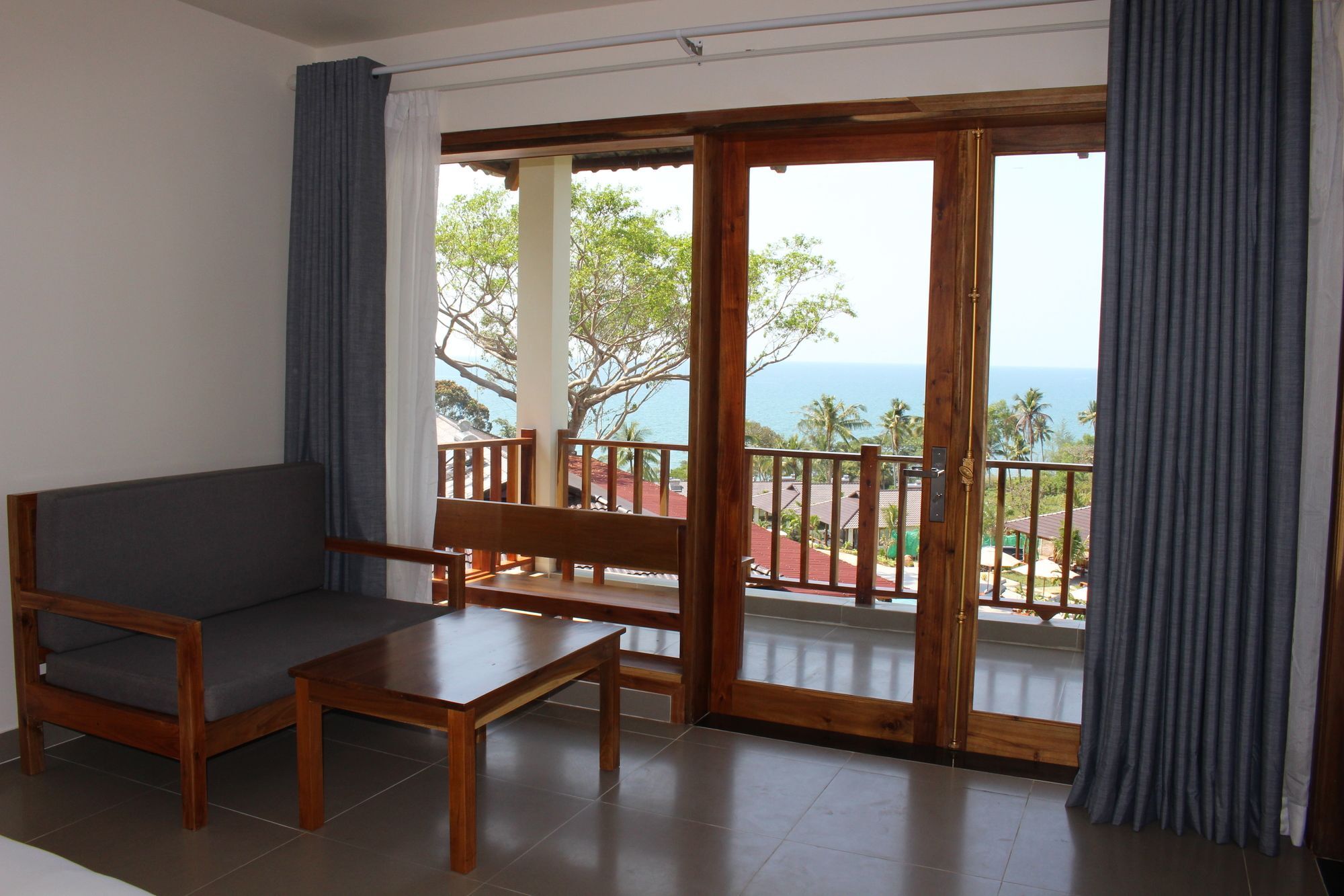 Camia & 4* Phu Quoc