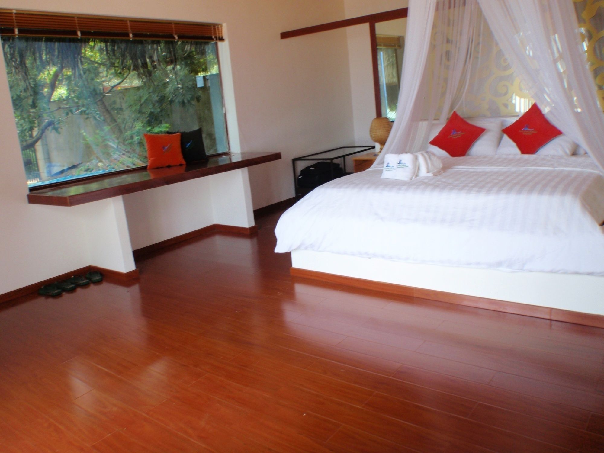 Rocks Boutique Resort
