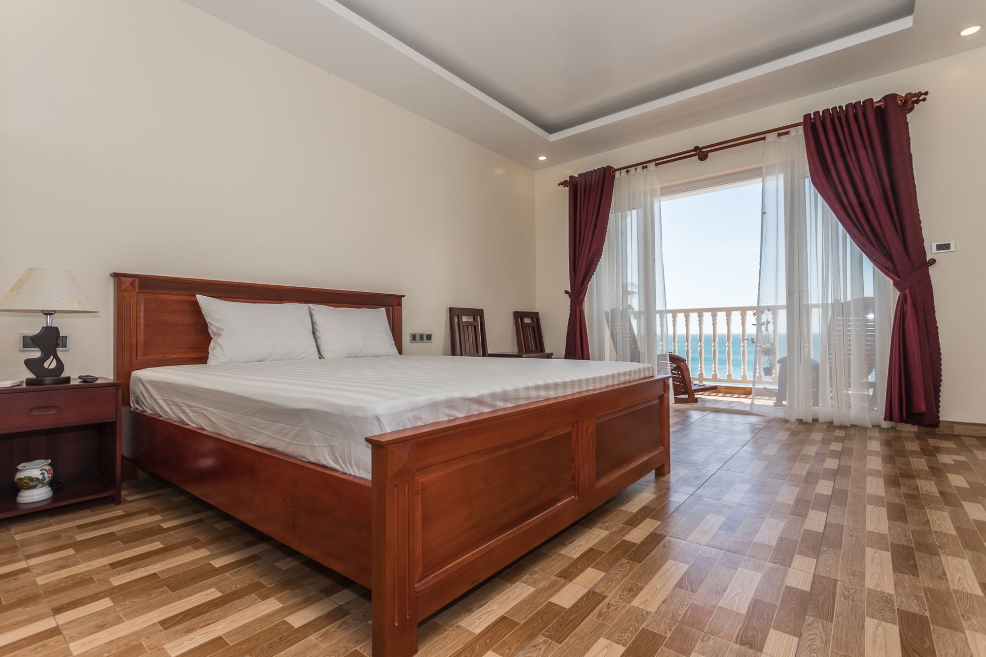 Phuong Binh House 3*