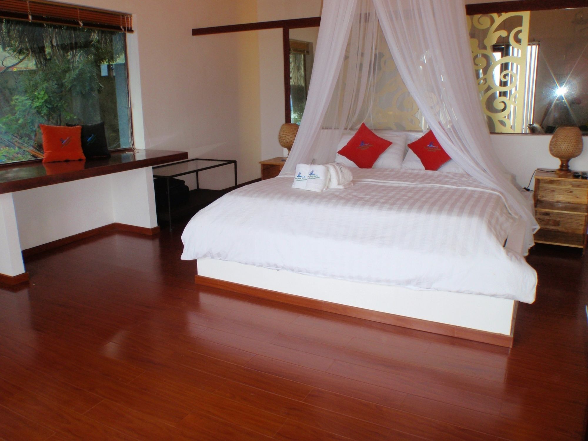 Rocks Boutique 4* Phu Quoc