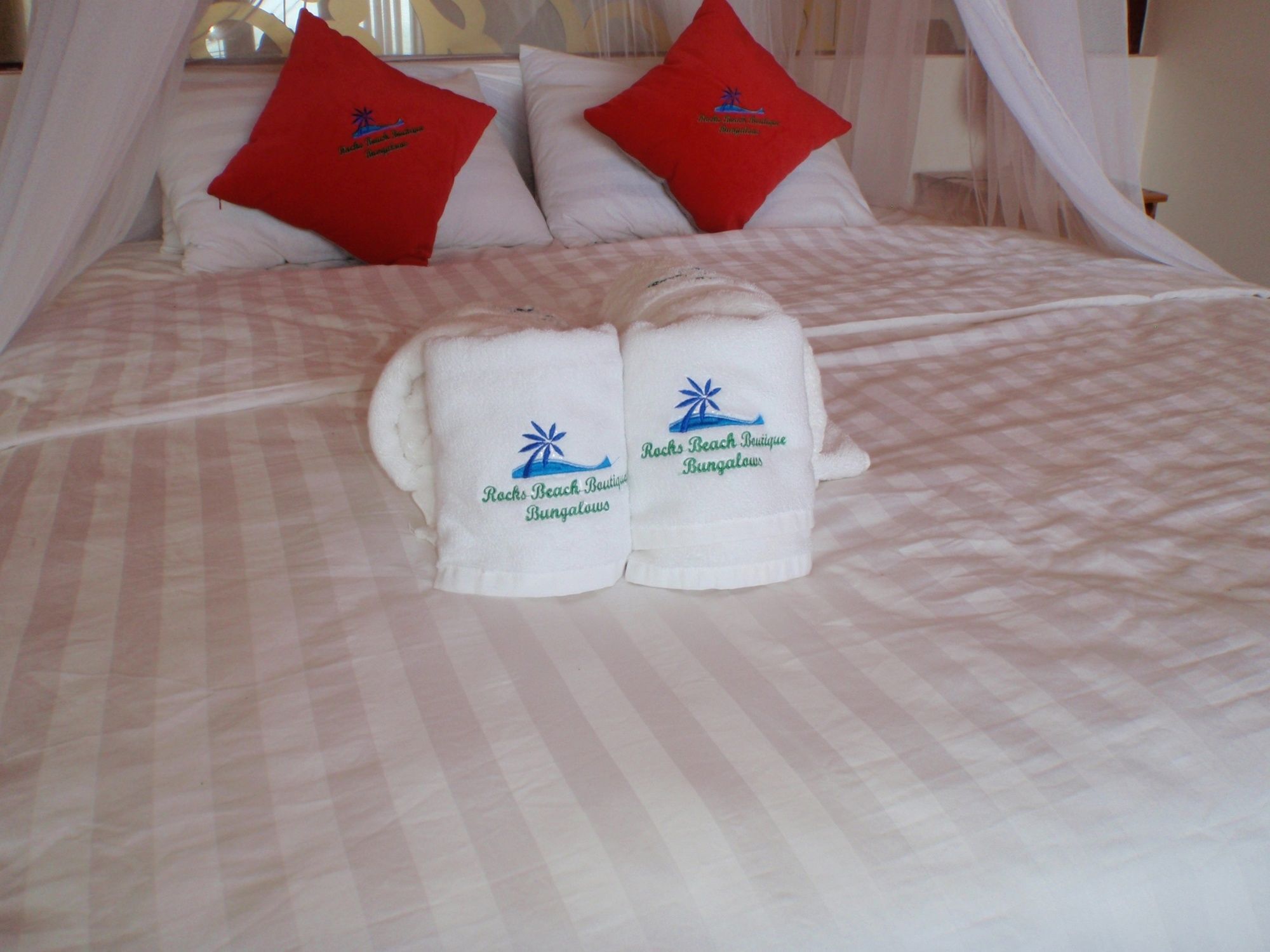 Resort Rocks Boutique