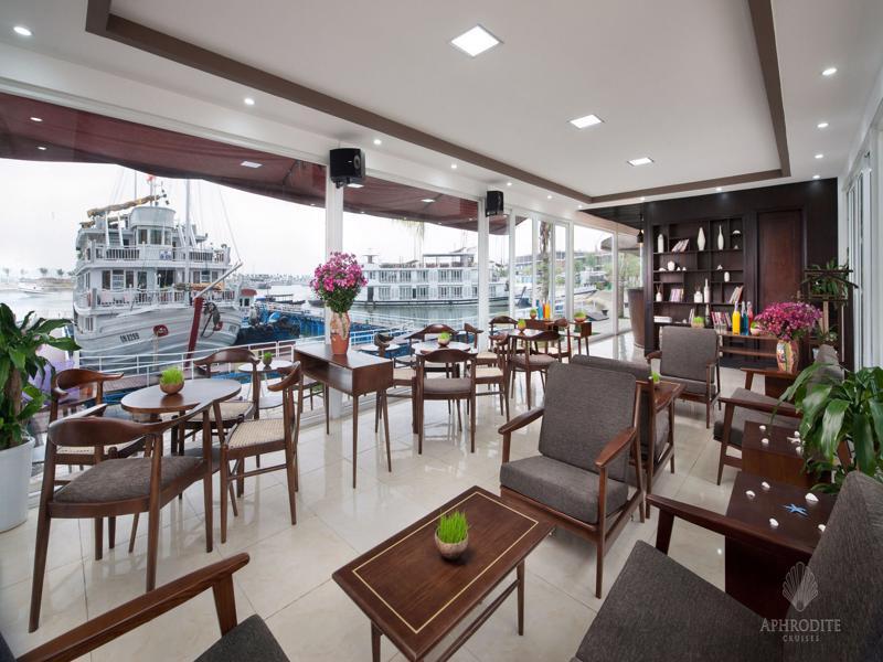 Aphrodite Cruise Hotel Ha Long