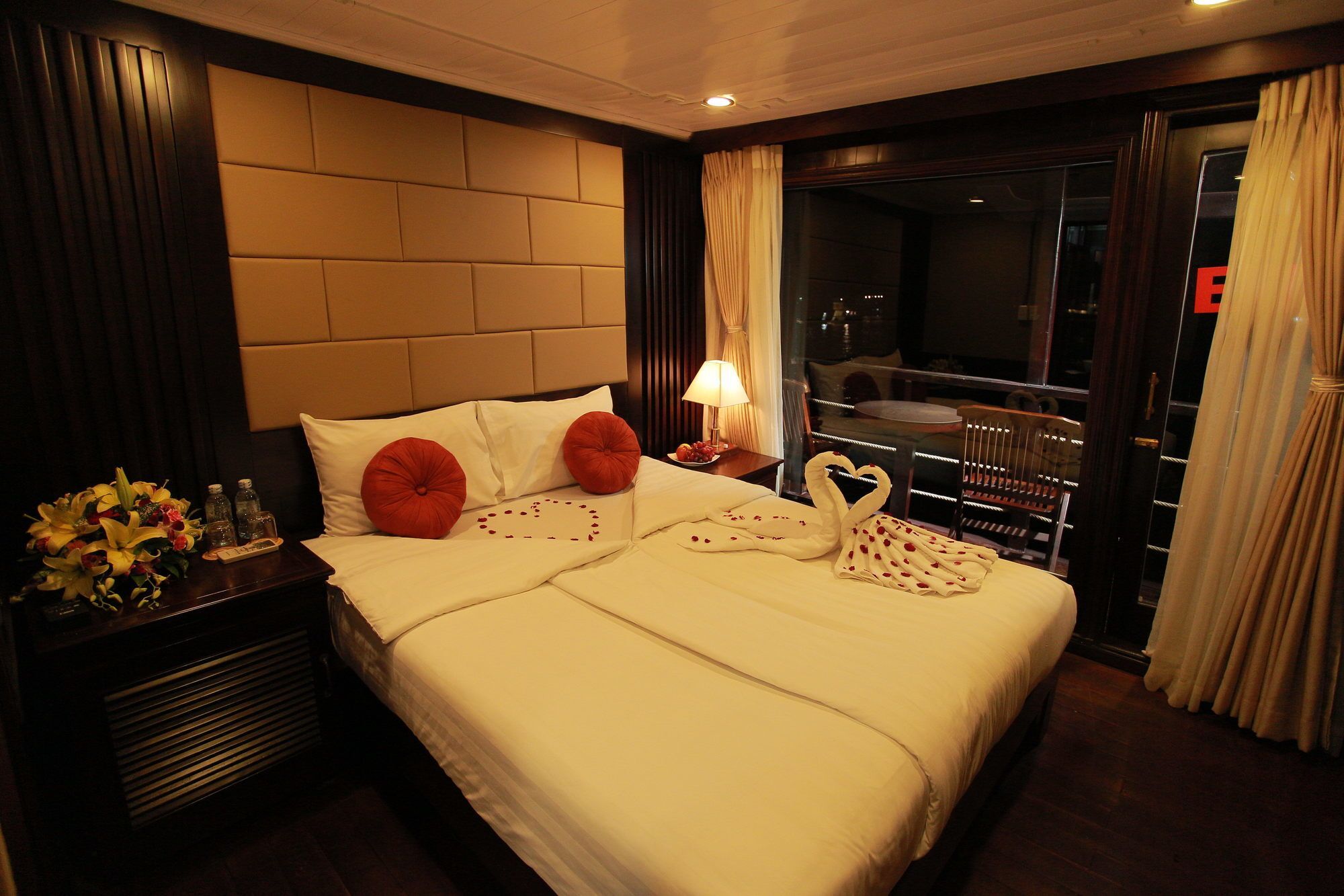 Halong Majestic Legend Cruise 4*