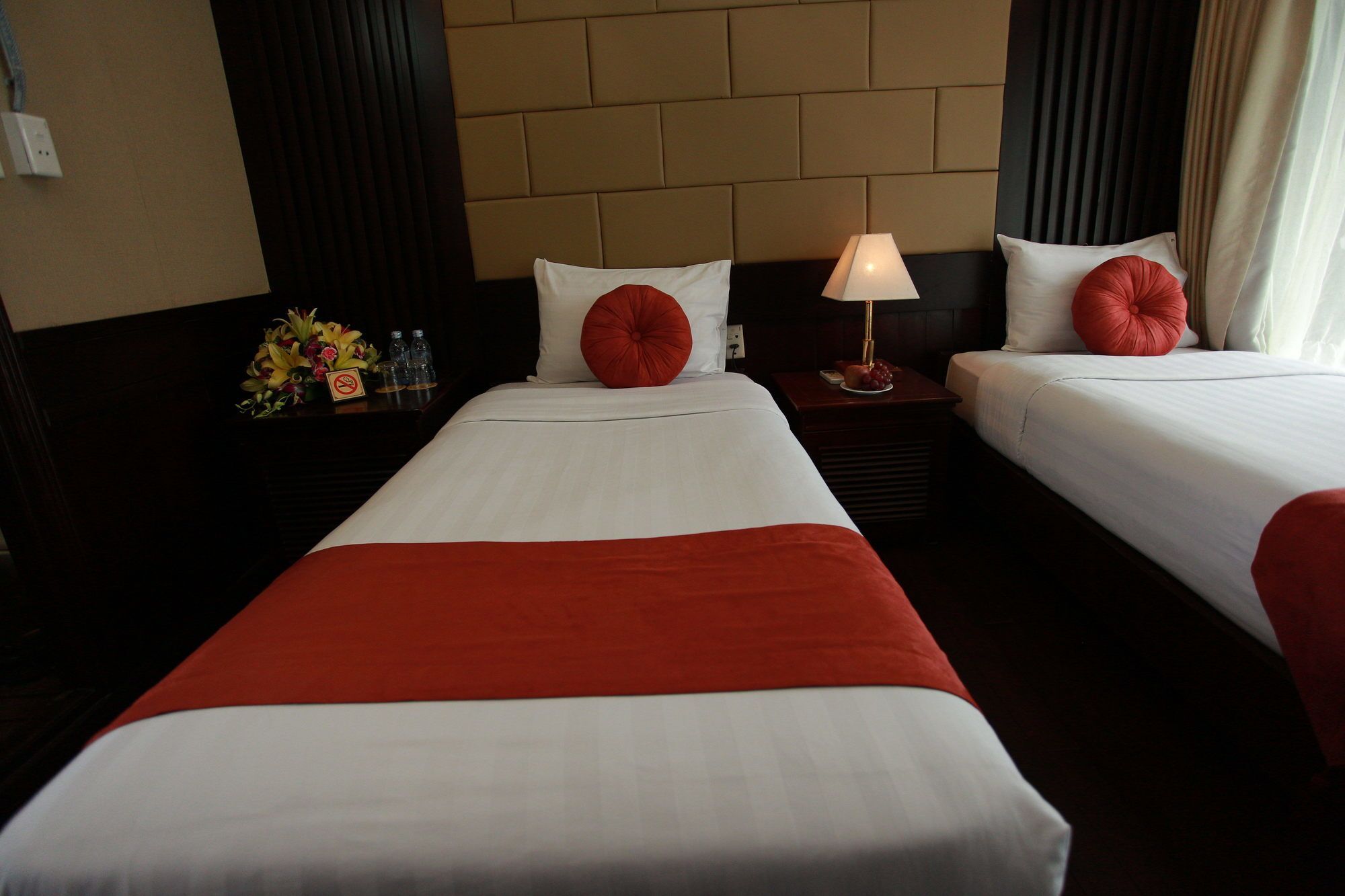 Halong Majestic Legend Cruise 