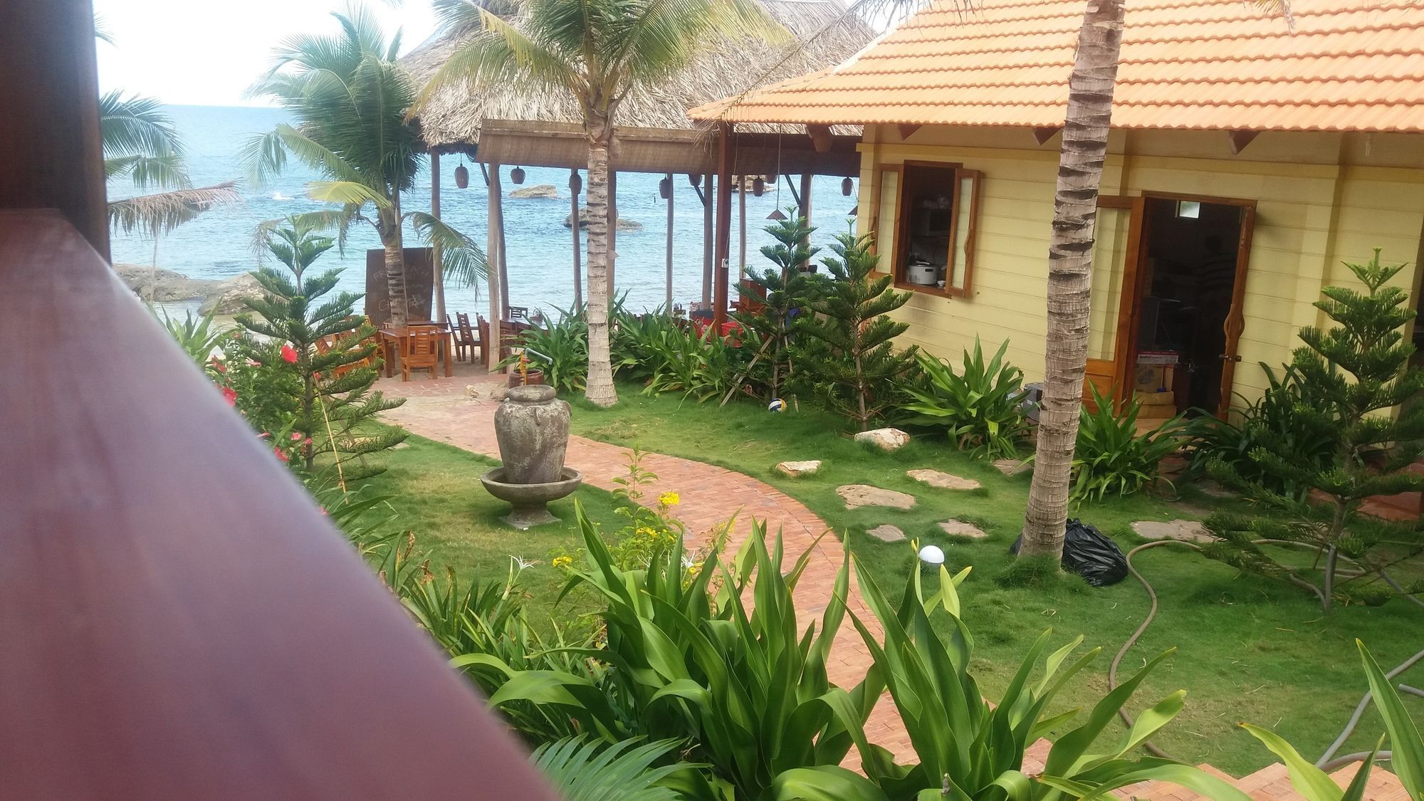 Resort Free 2*