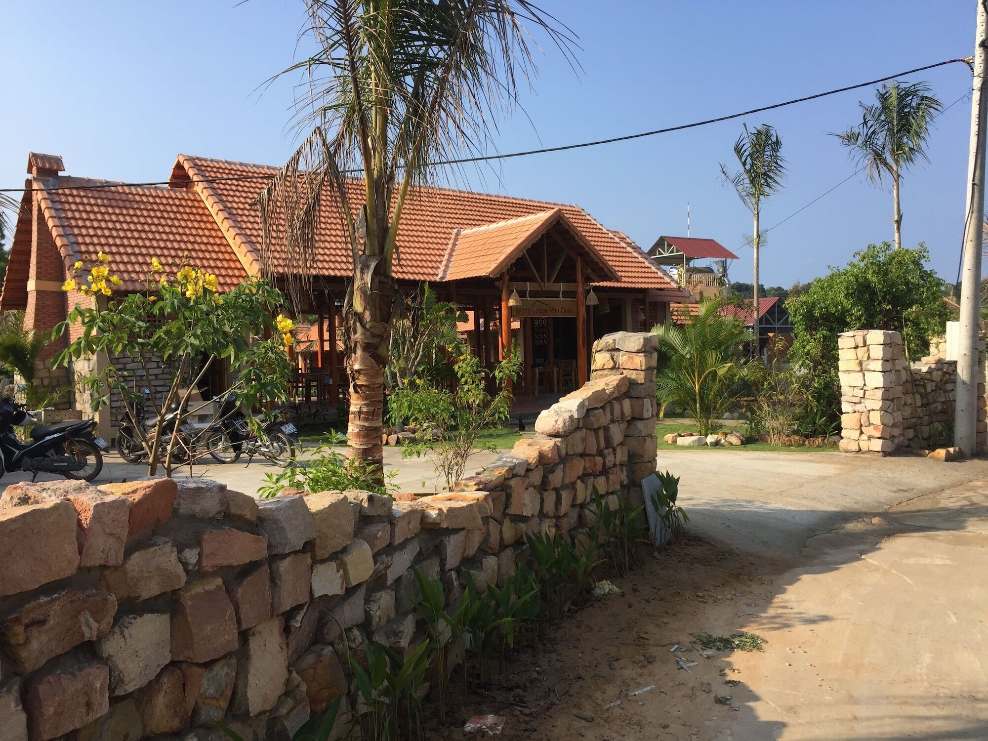 Island 3* Phú Quốc
