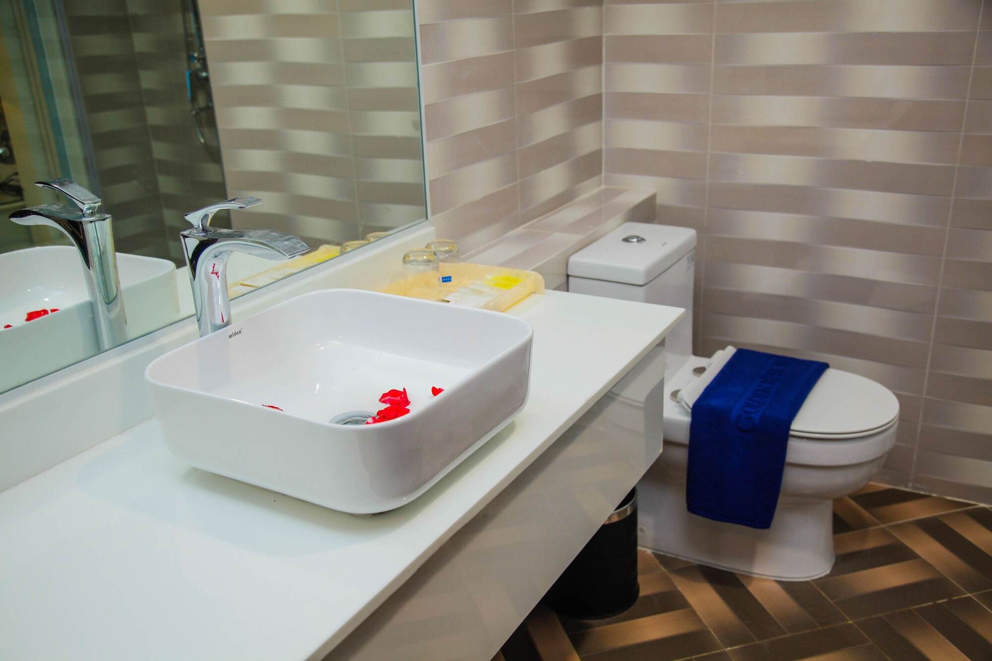 Golden Rose 4* Đà Nẵng