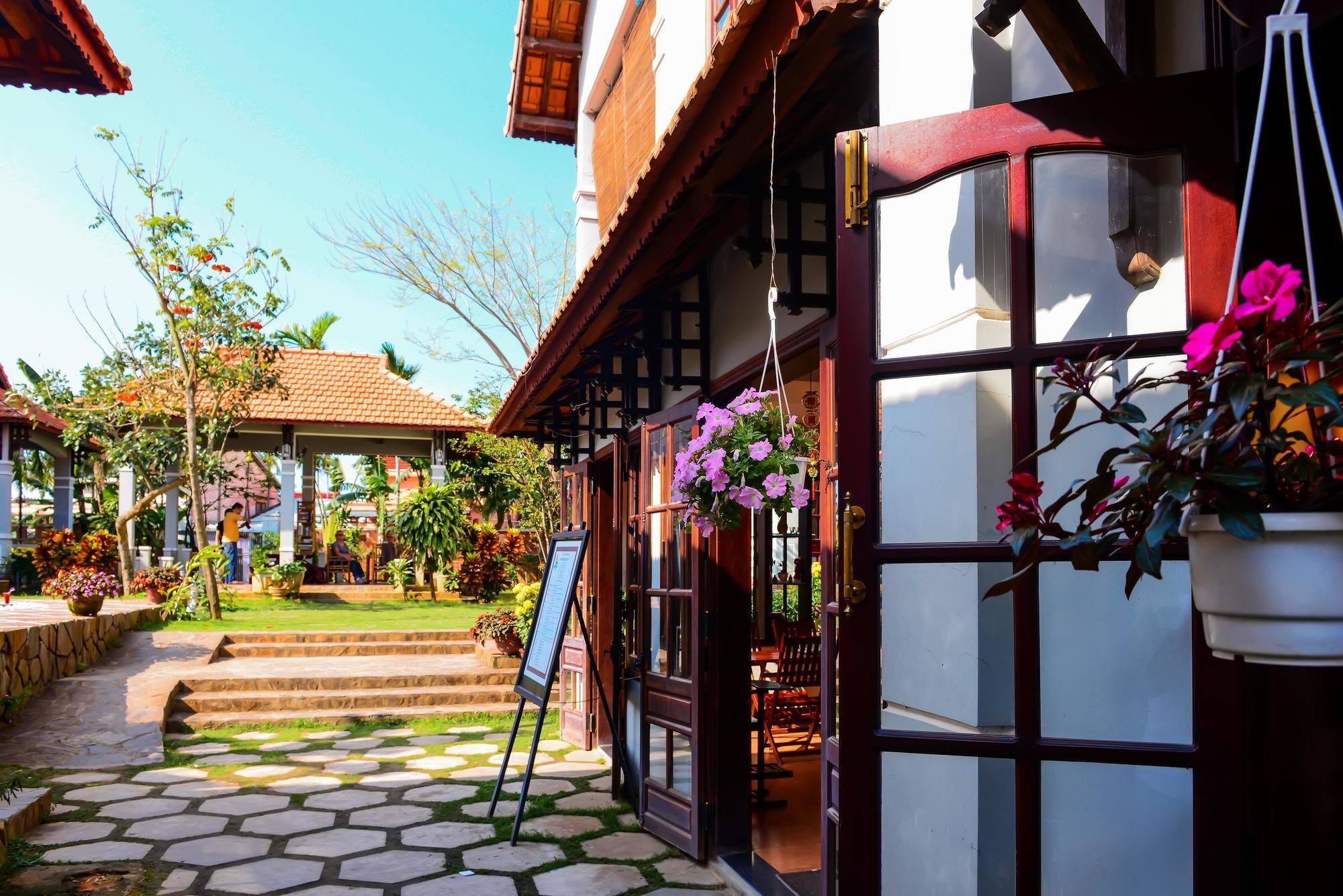 Windbell Villa *