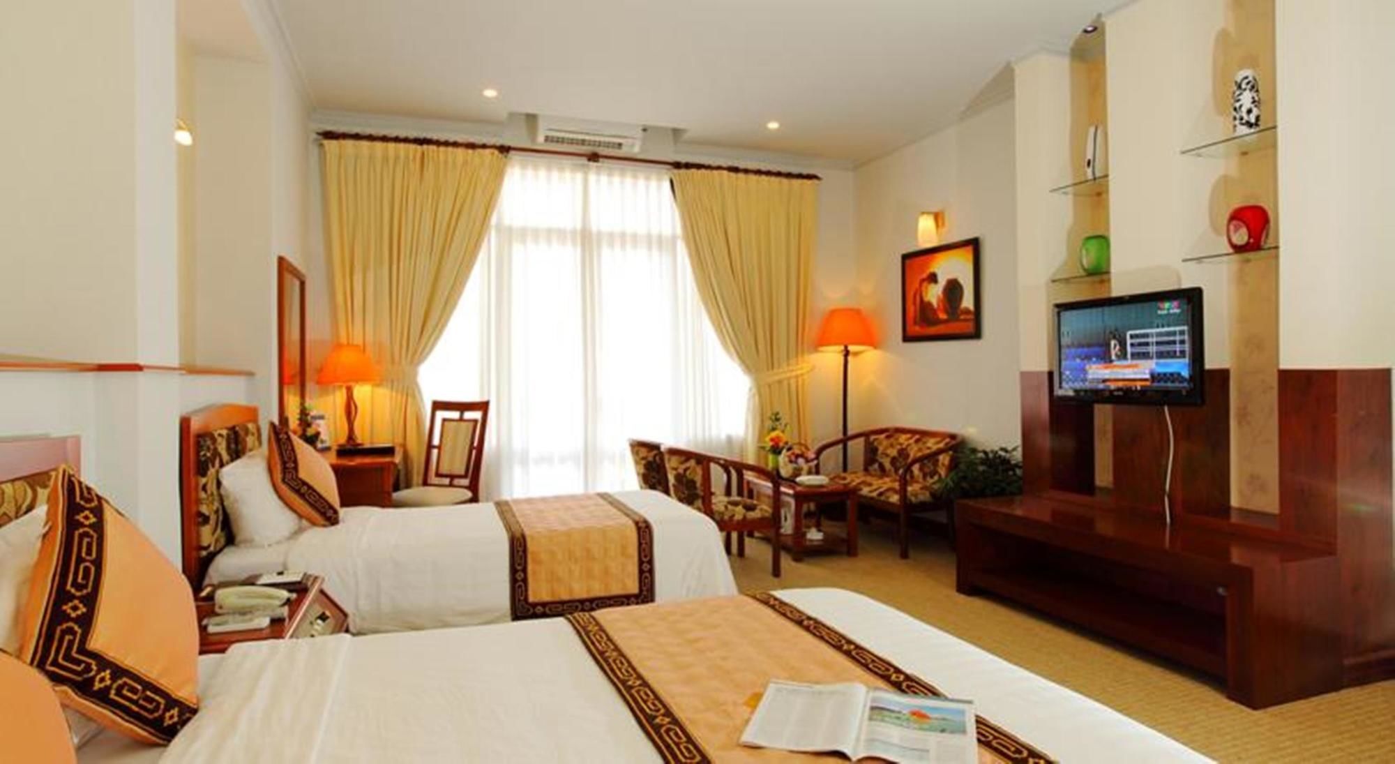 Hotel Grand 4*