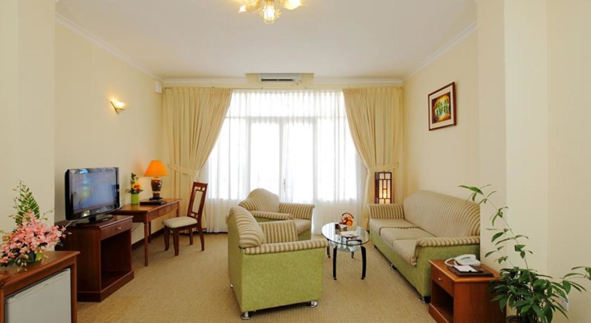 Hotel Grand 4*