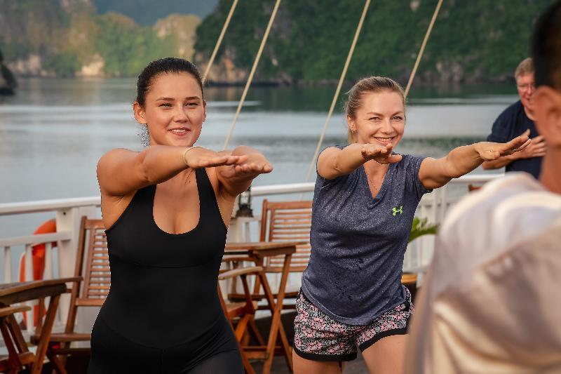  Heritage Line Ylang Cruise - Halong Bay & Lan Ha Bay 5*