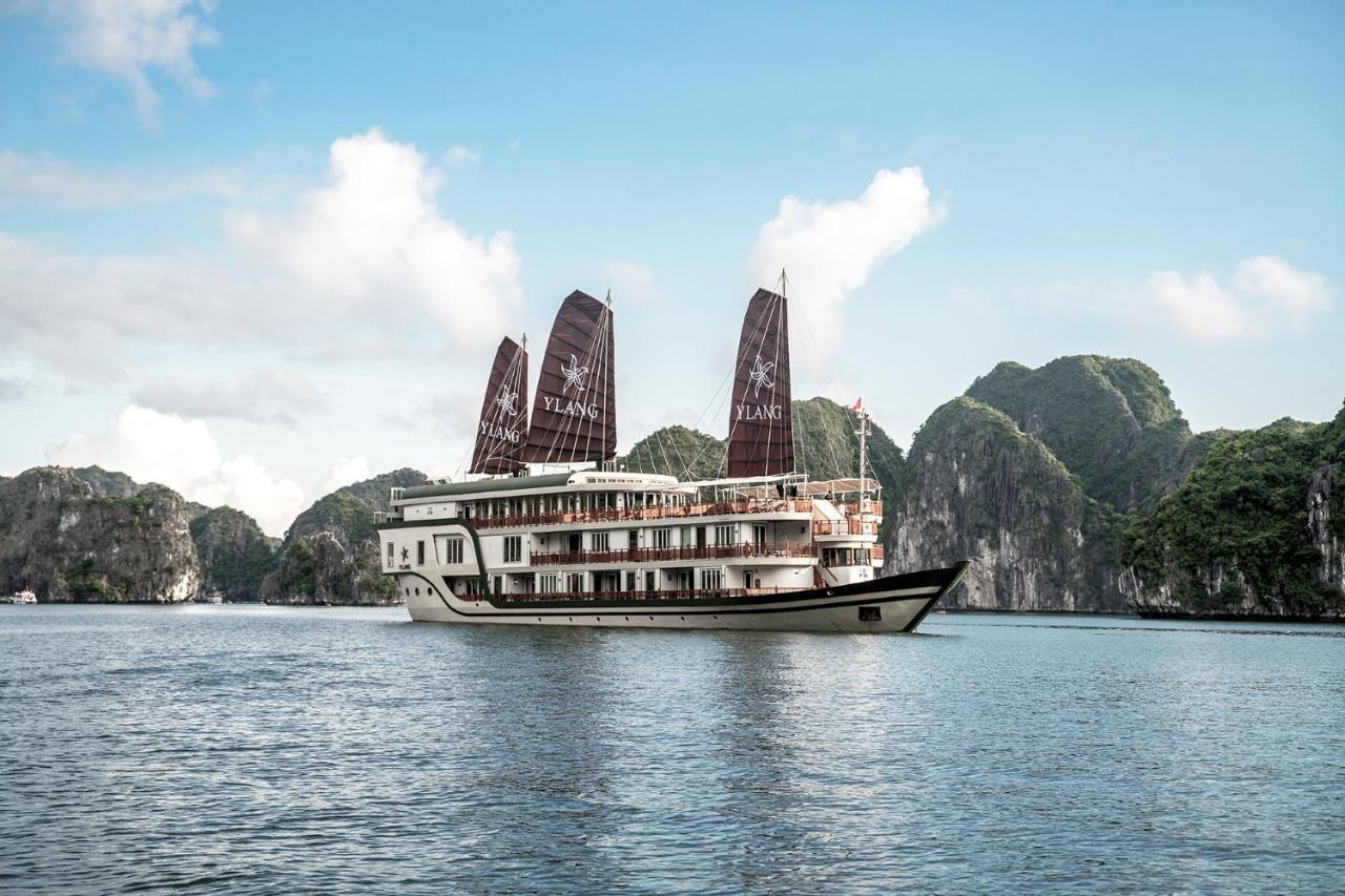 Heritage Line Ylang Cruise - Halong Bay & Lan Ha Bay 5*