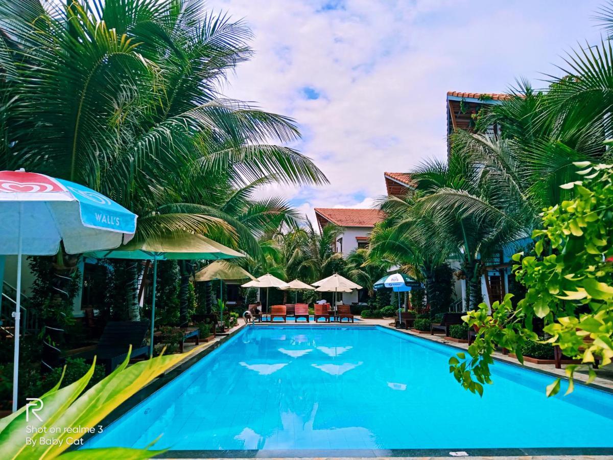 Resort Camellia & 3*