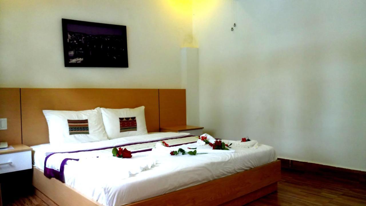 Camellia & Phu Quoc