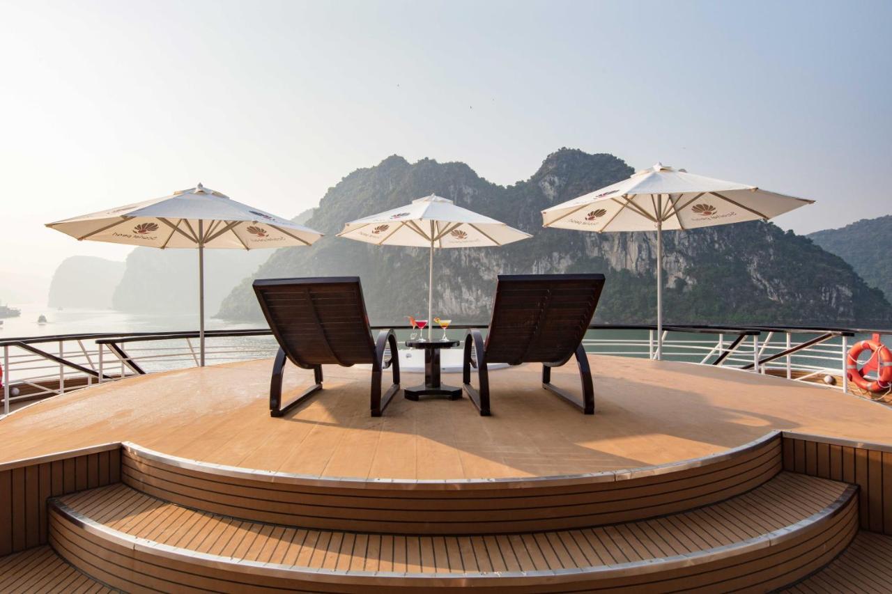  Scarlet Pearl Cruises - Wonder On Lan Ha Bay