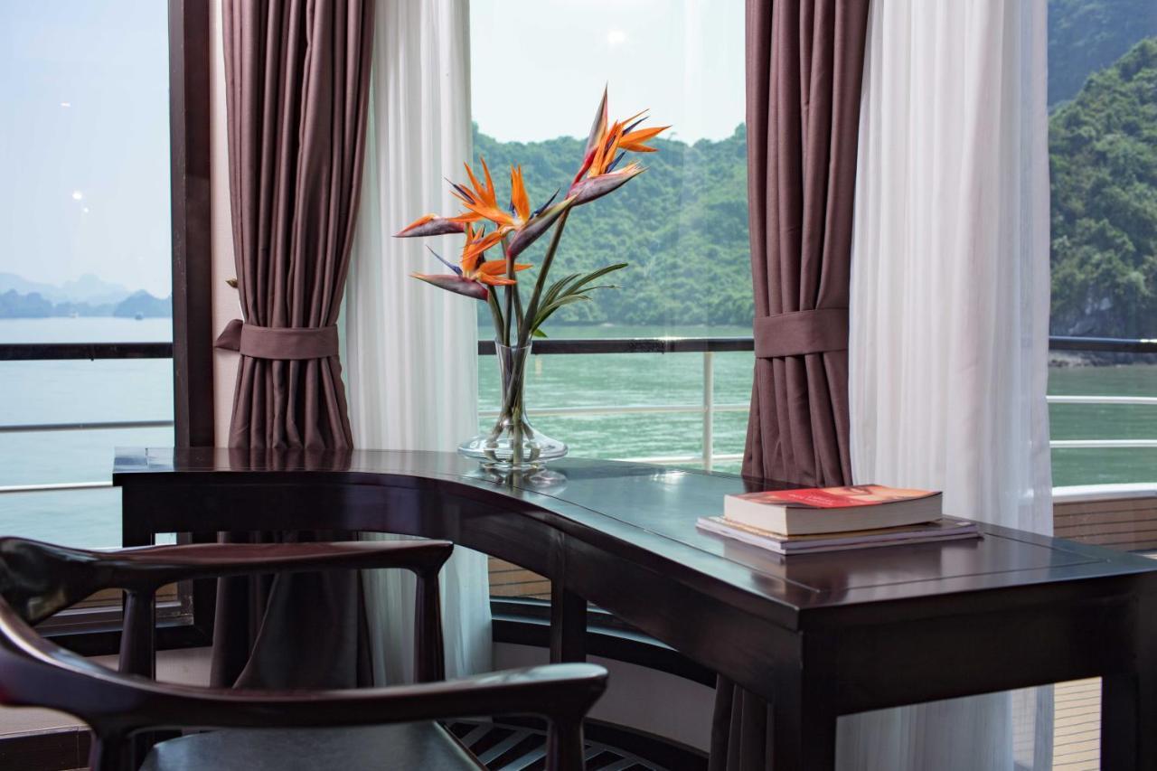 Scarlet Pearl Cruises - Wonder On Lan Ha Bay Ha Long
