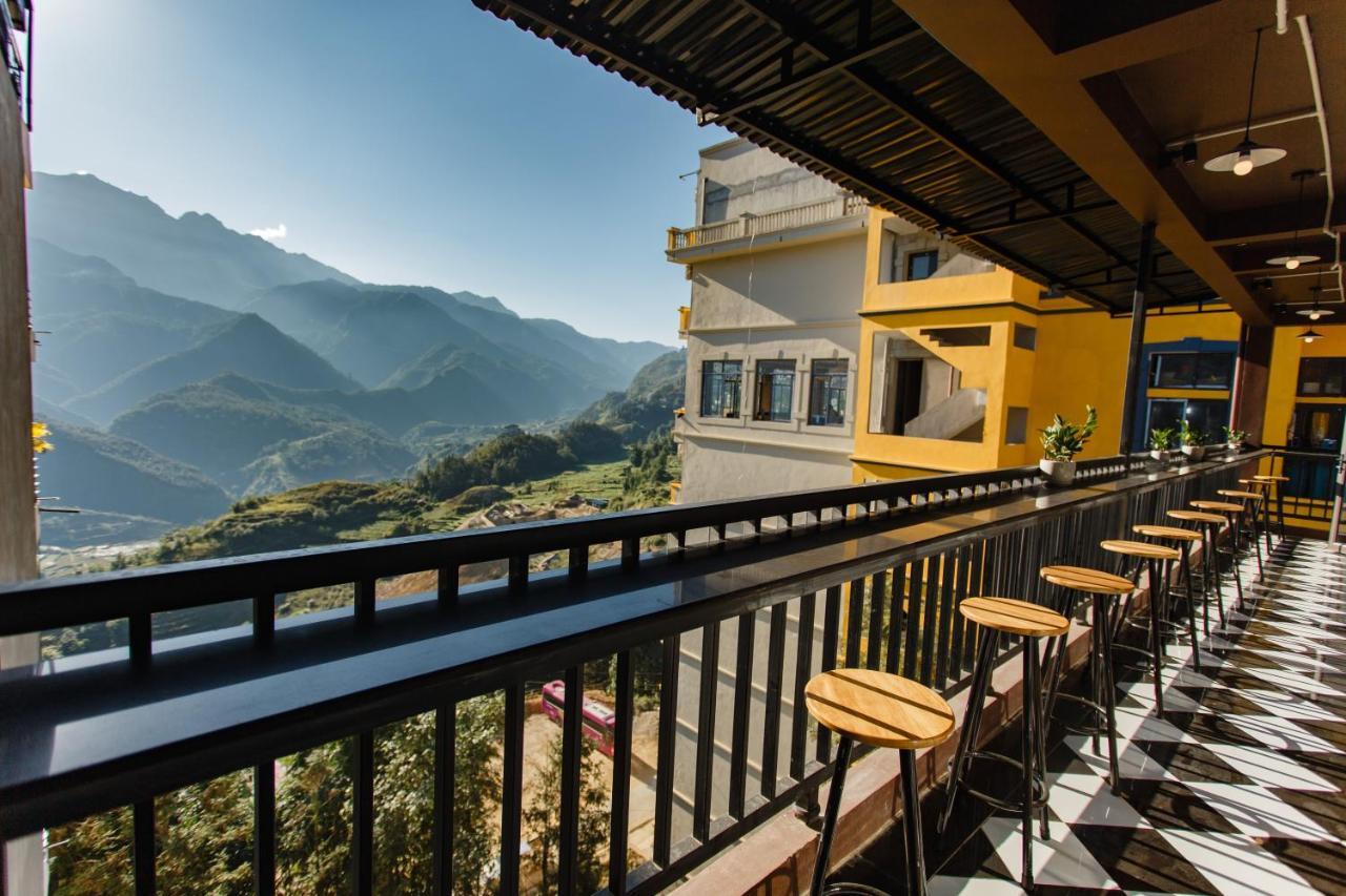 Ở trọ Mountain View Station *