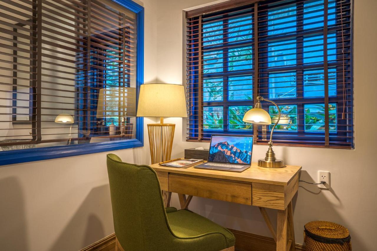 L'azure And Resort 4*