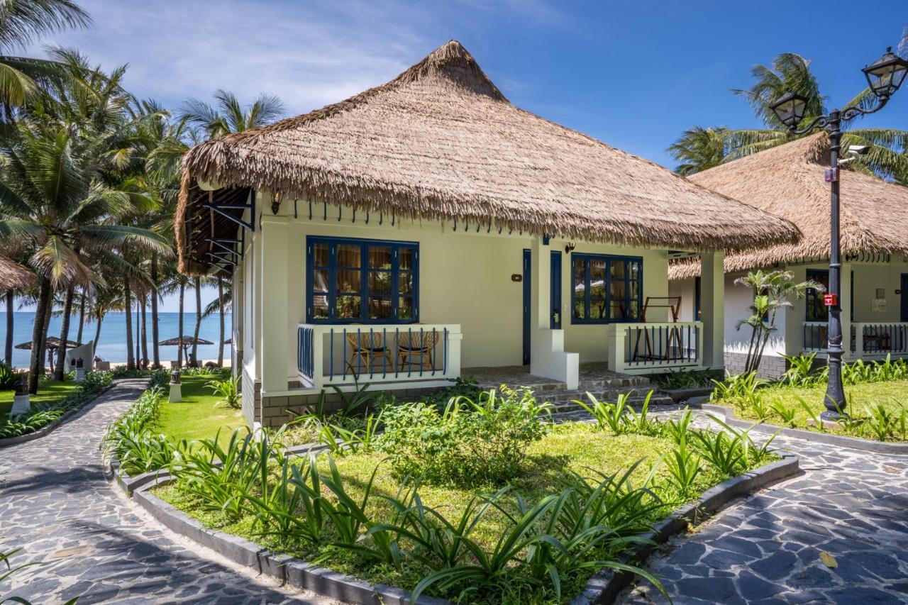 L'azure And Resort 4*