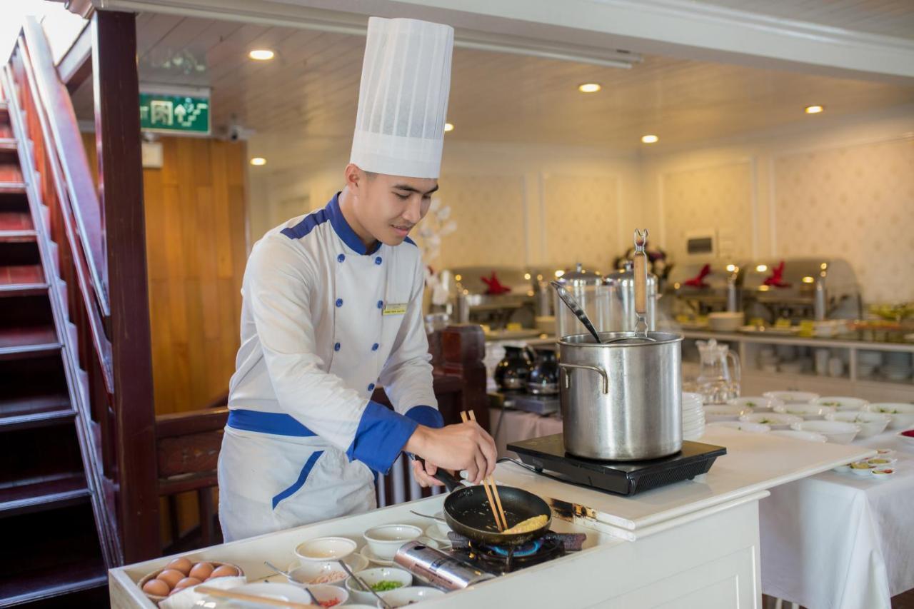 Signature Royal Halong Cruise 5* Ha Long