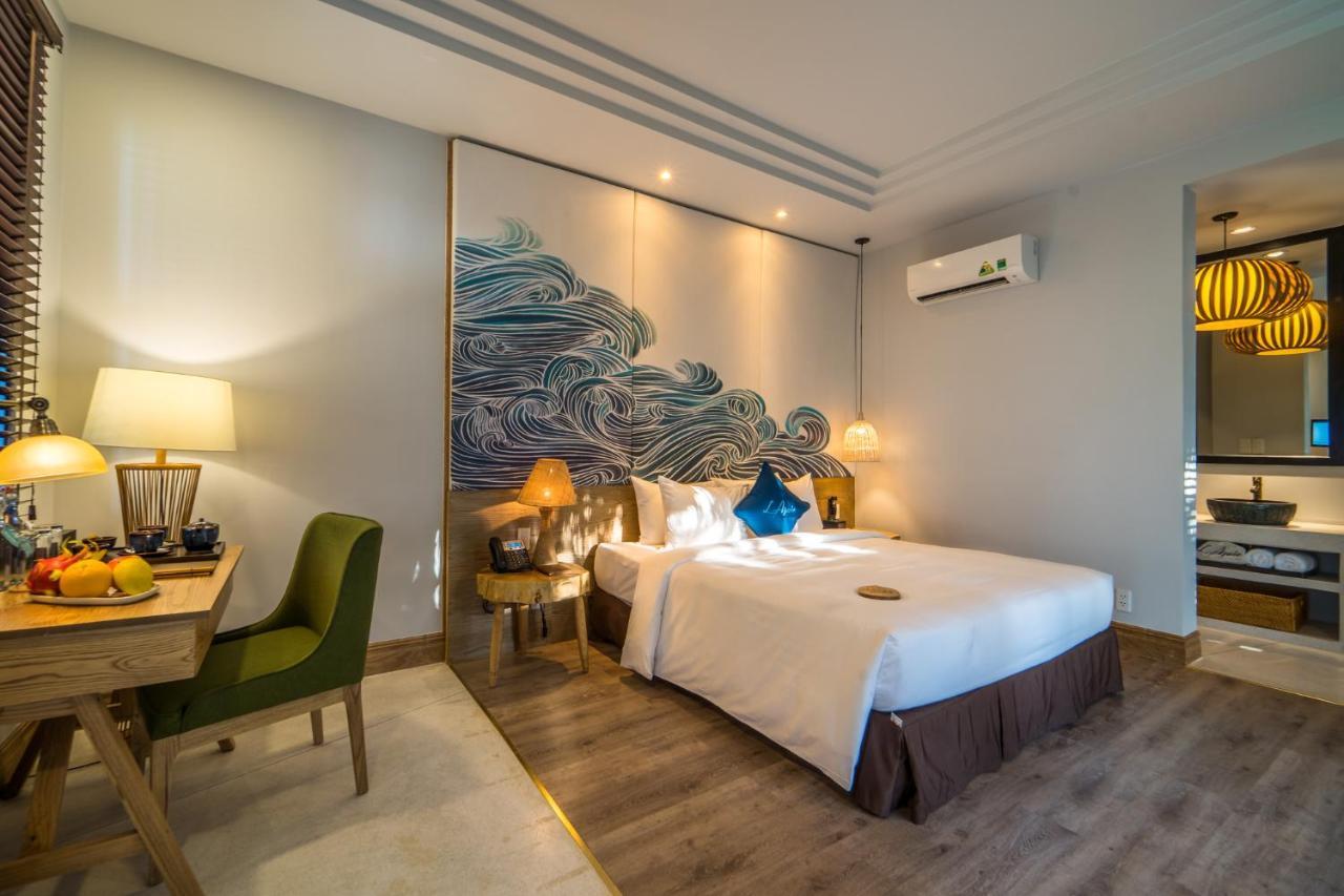 L'azure And Resort 4*