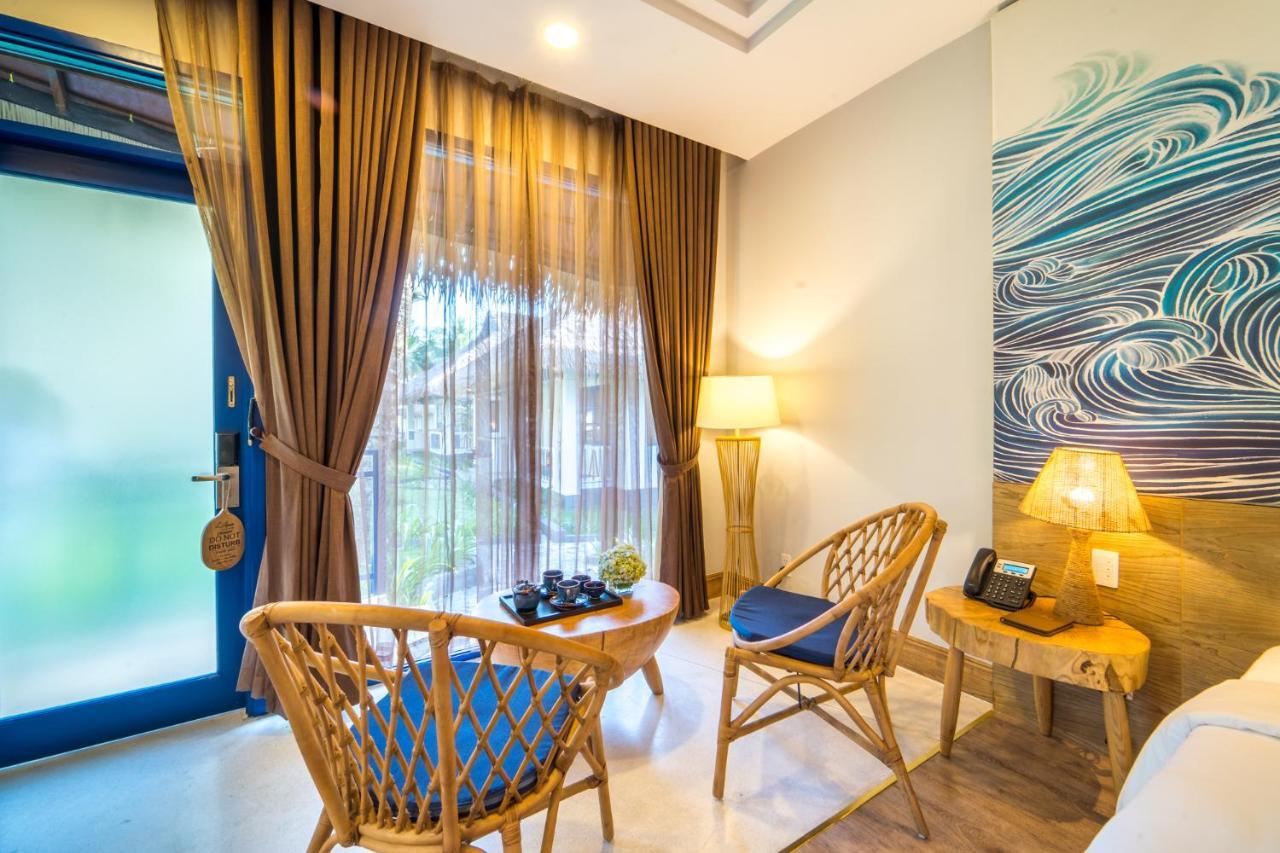 L'azure And Resort 4*