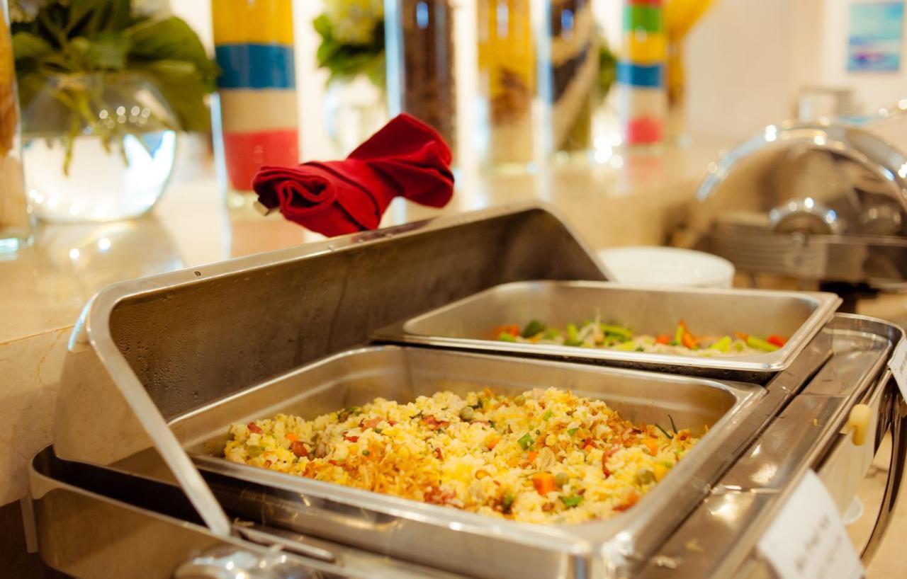 Hồng Hà Khách sạn 3*