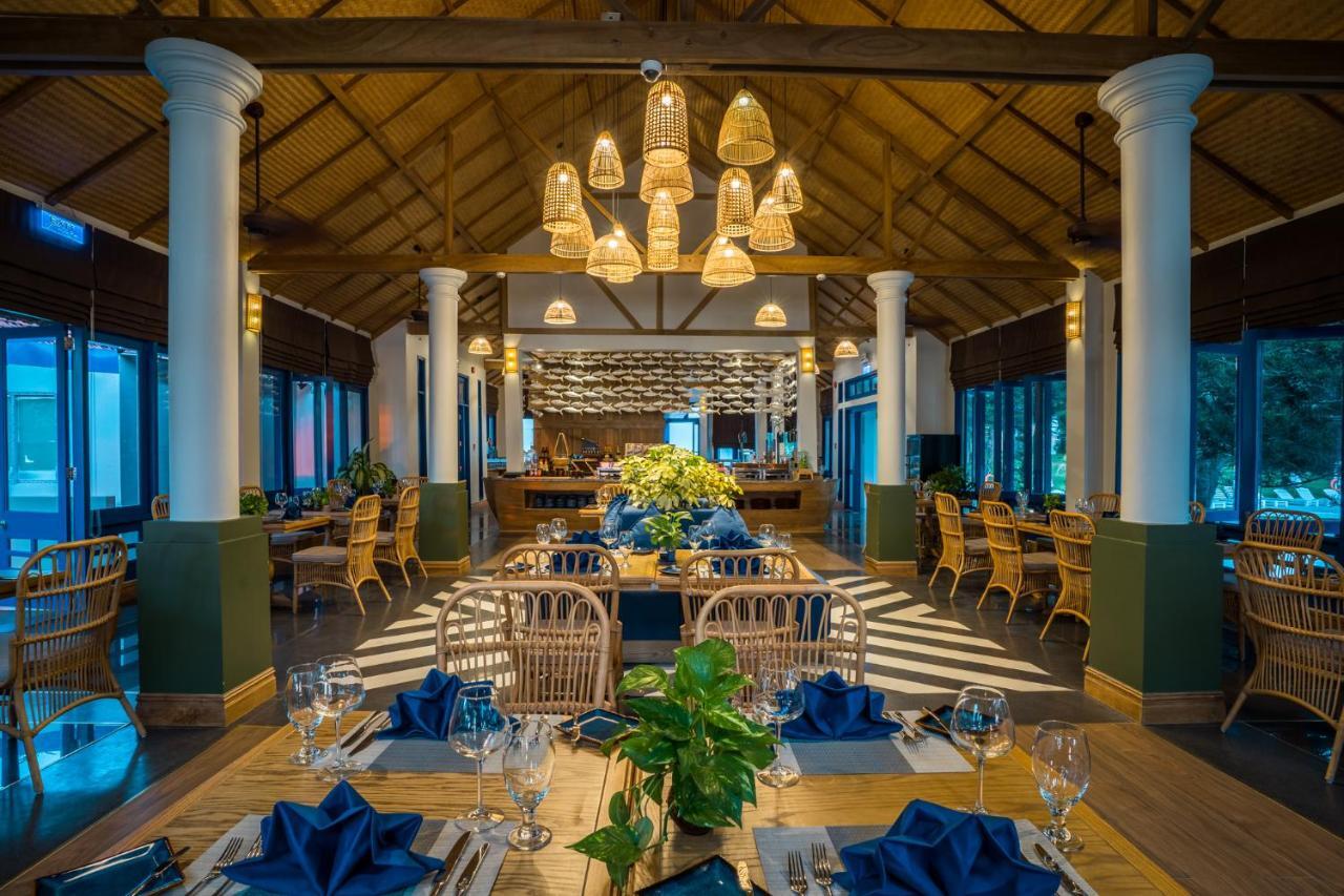 L'azure And Resort