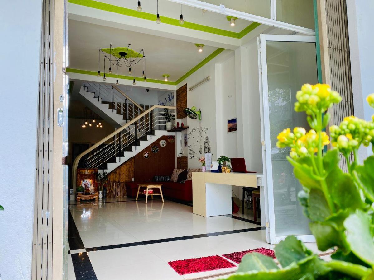 Sky Harbour Guest house 2*