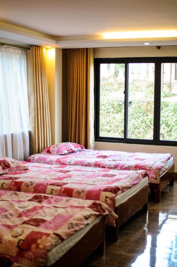 Sunrise Hotel 2*
