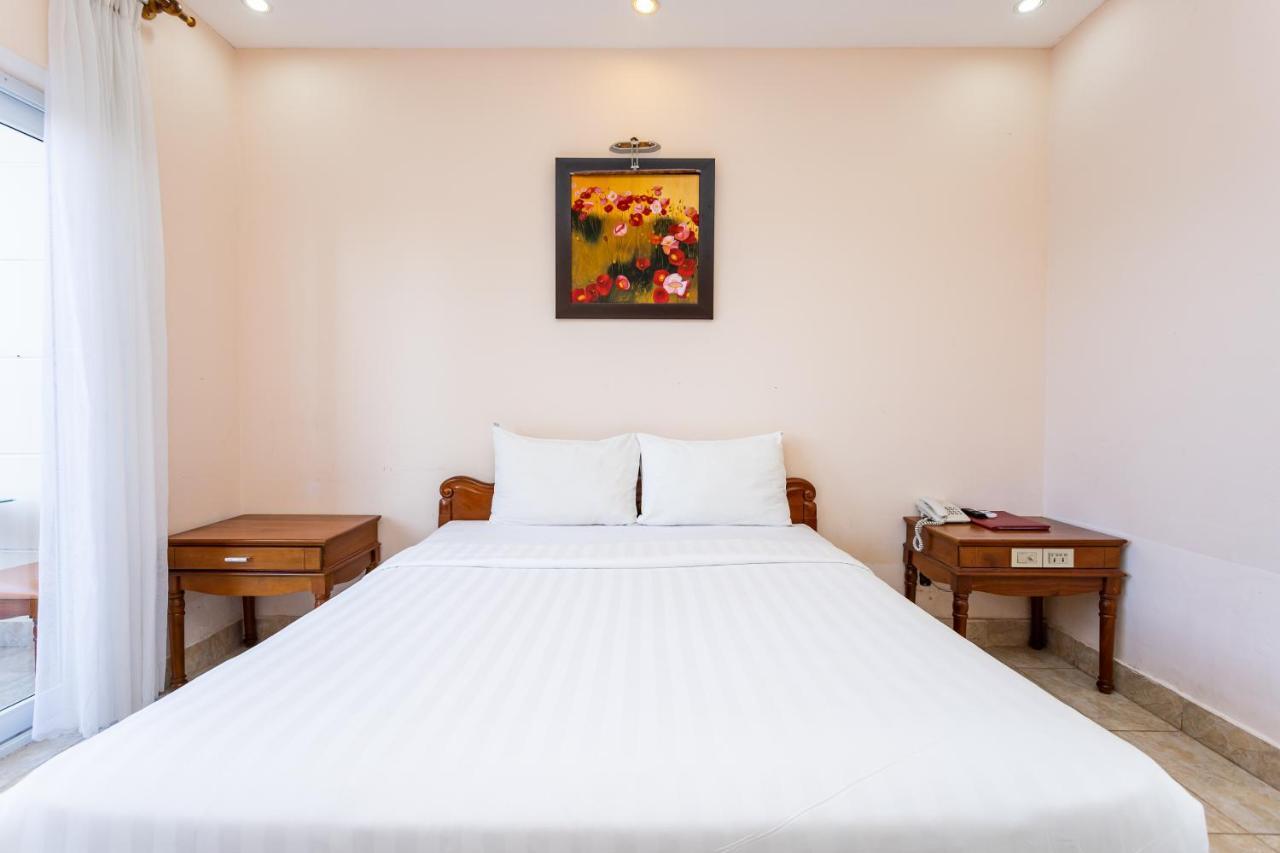 T19 Resort