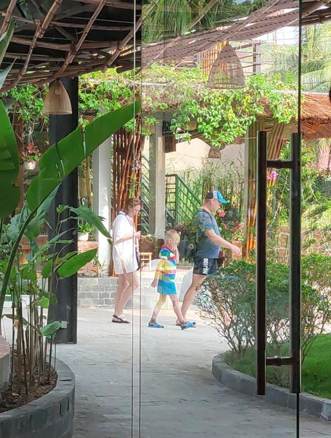 Resort Bamboo