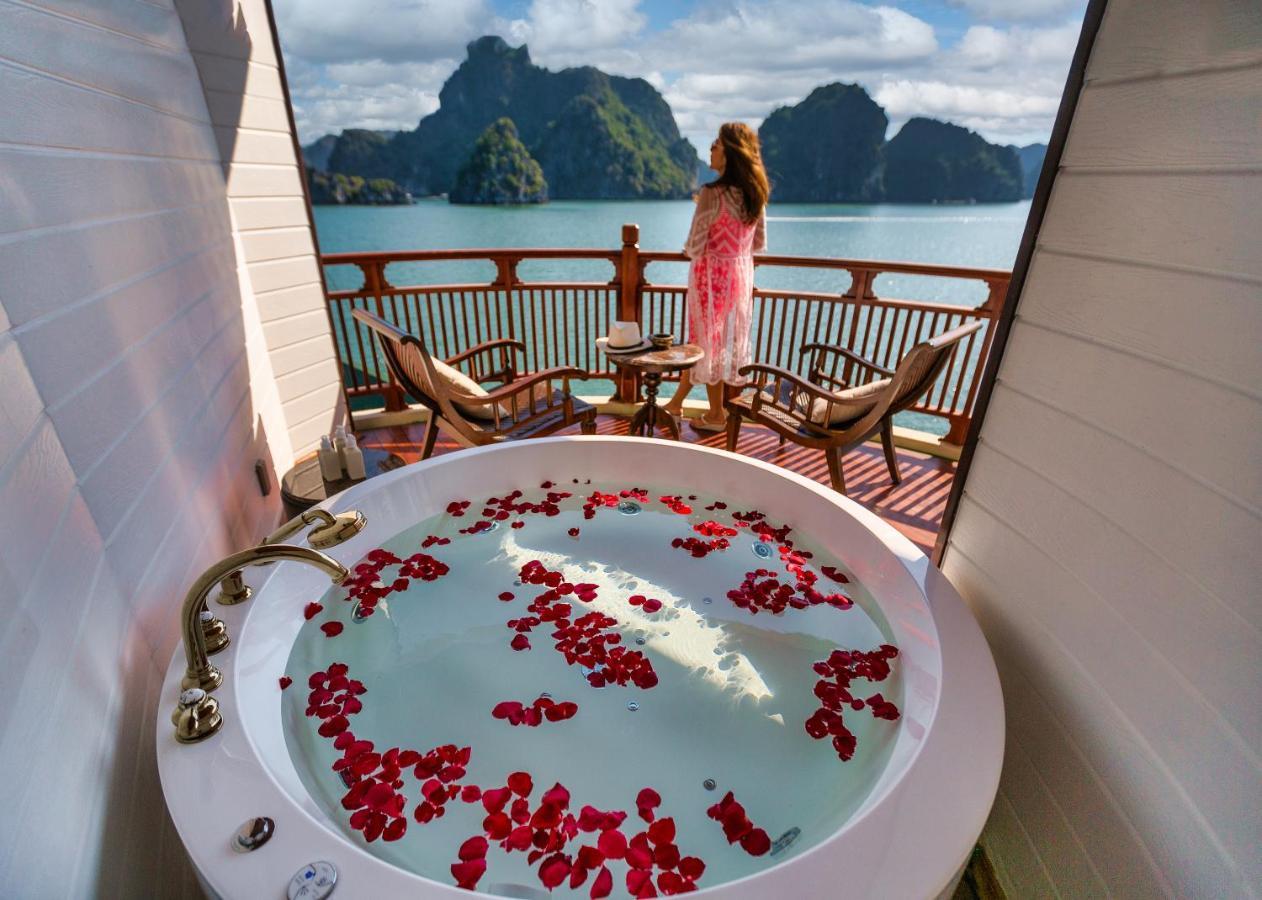  Heritage Line Ylang Cruise - Halong Bay & Lan Ha Bay