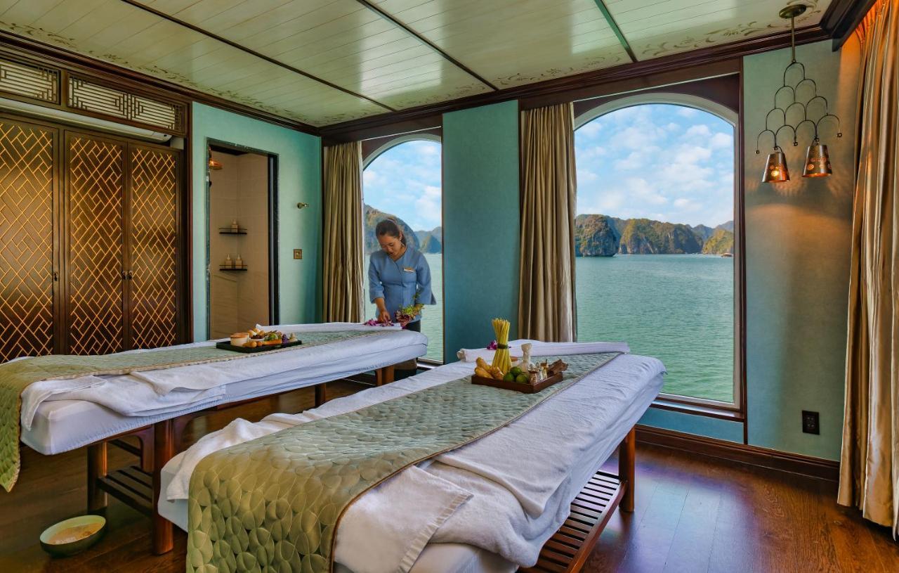 Heritage Line Ylang Cruise - Halong Bay & Lan Ha Bay Hạ Long