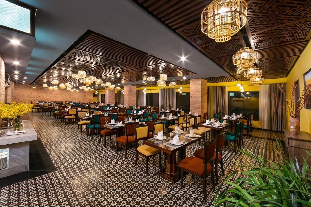 Pistachio Hotel 4*