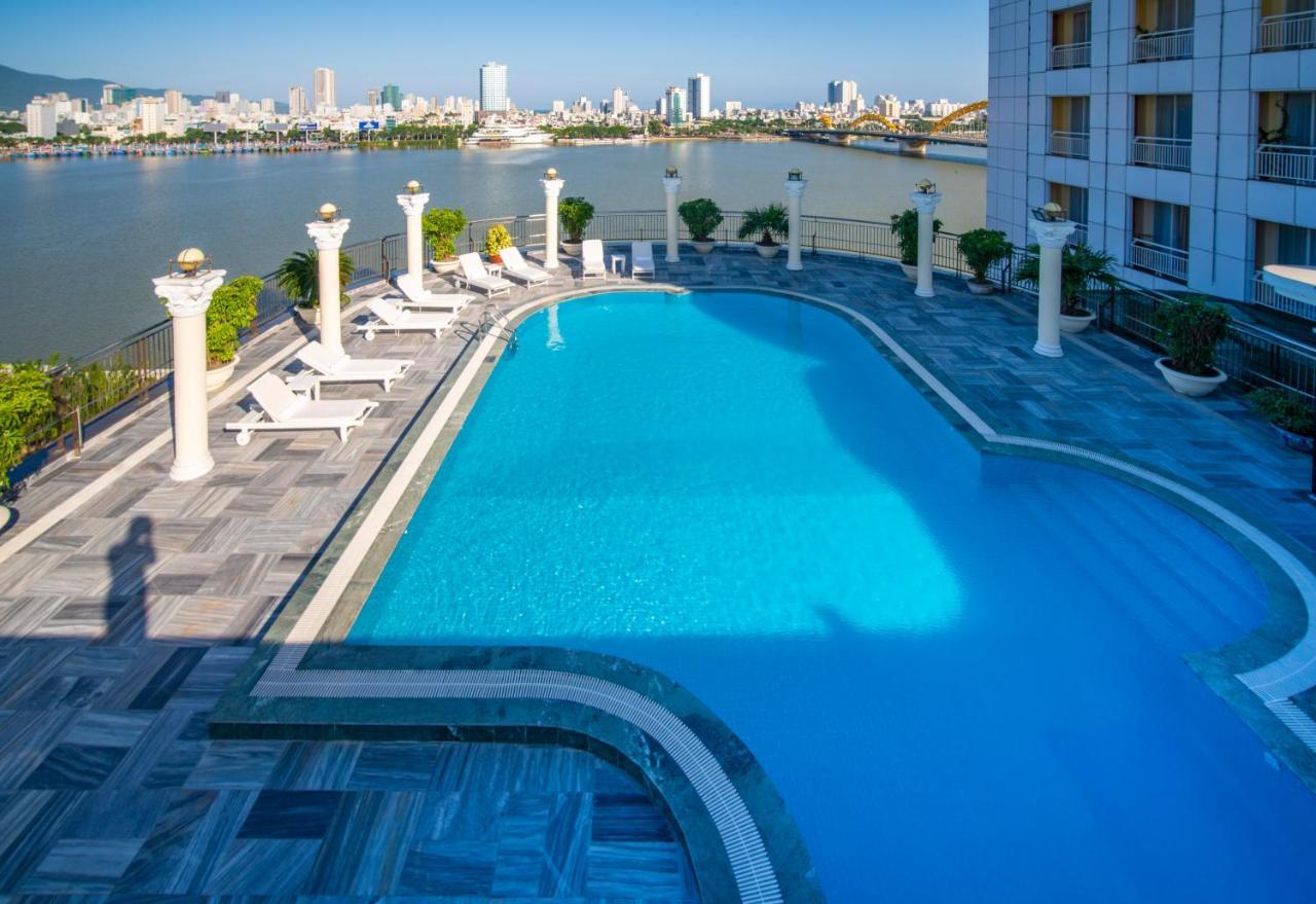 Hotel Senriver 4*