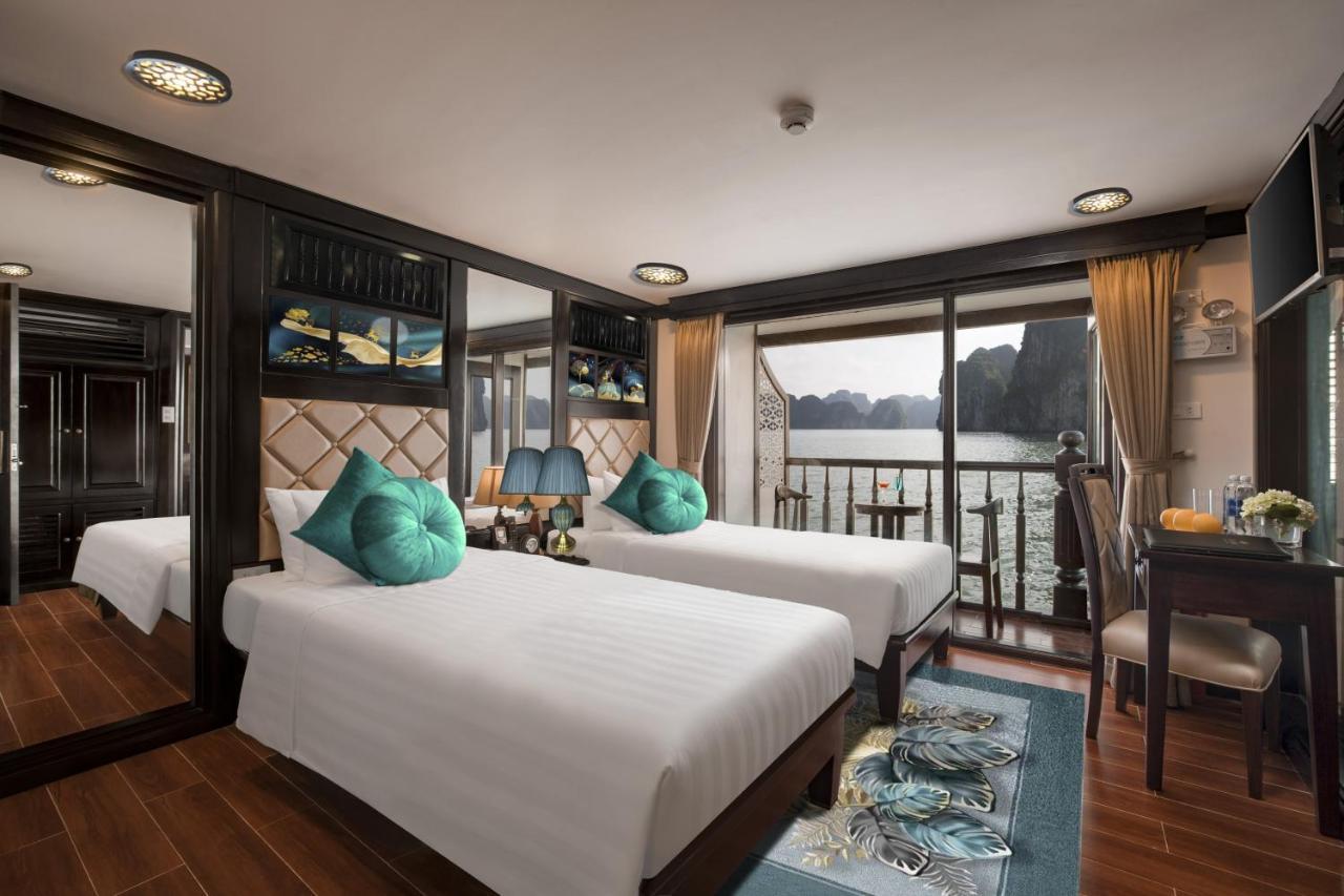 Alisa Cruise Halong  Ha Long