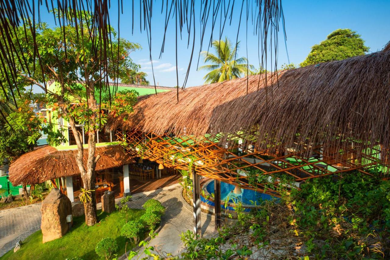 Resort Bamboo