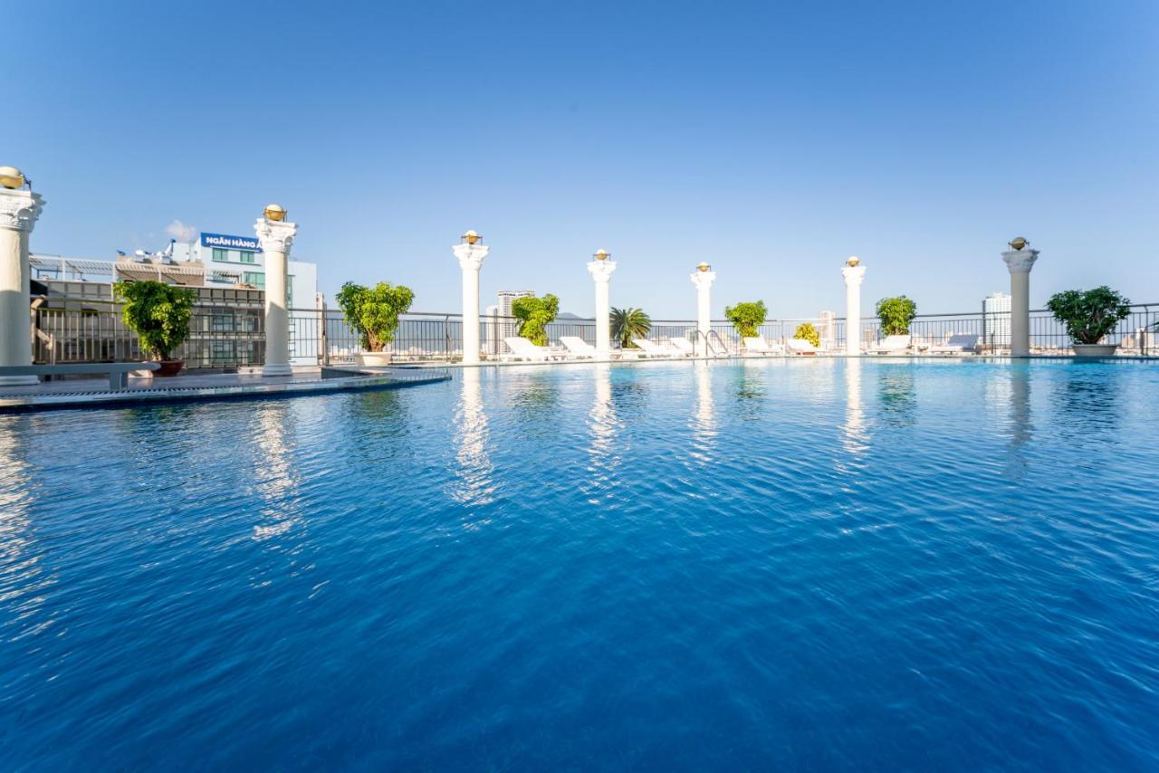 Senriver Hotel
