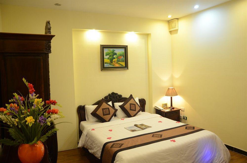 Iris Legend 3* Hanoi