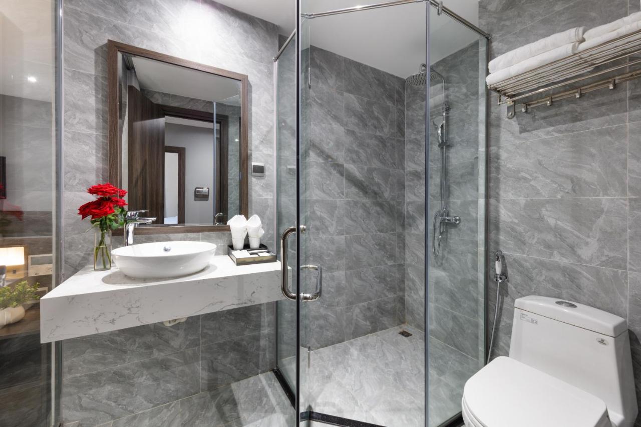 Ivy Hotel 4*