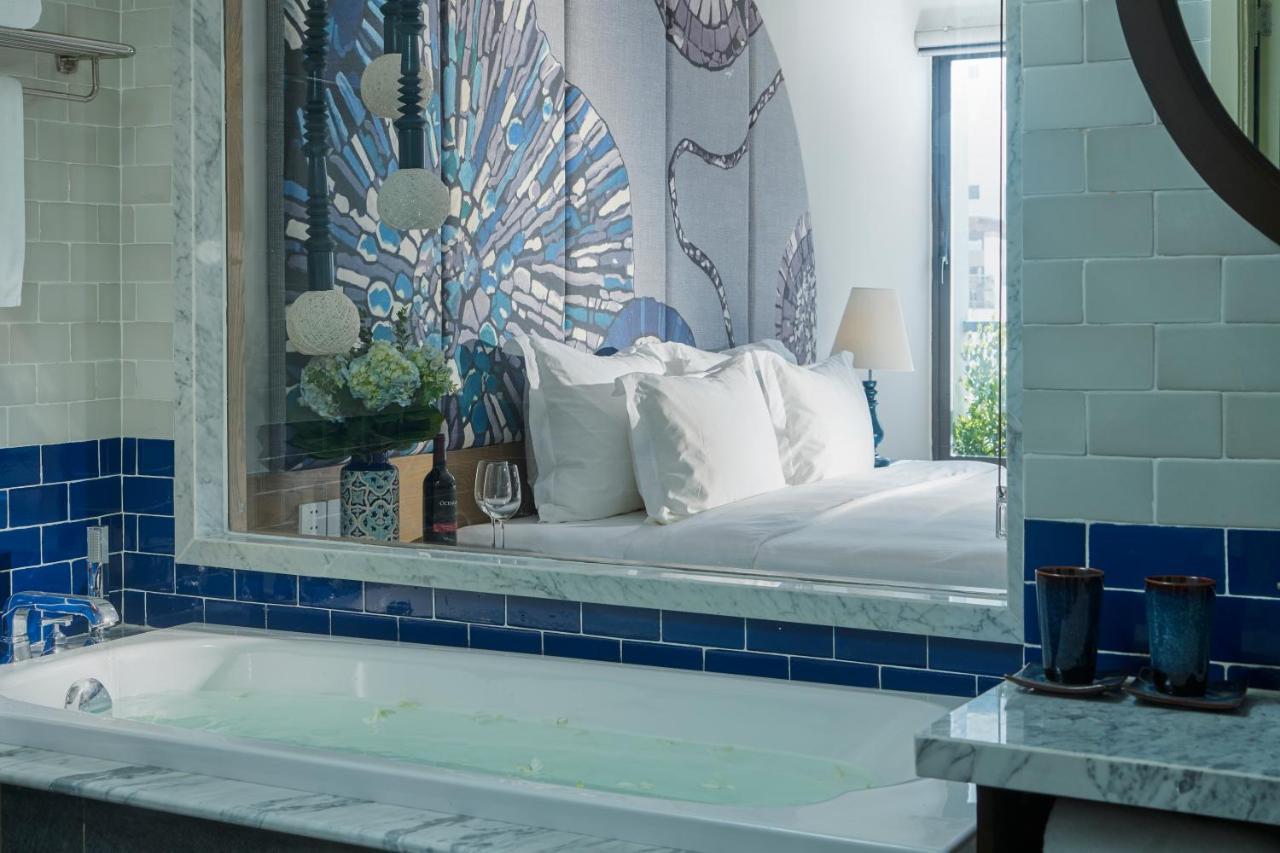 Hotel Sofiana My Khe & Spa- Rooftop Pool Bar