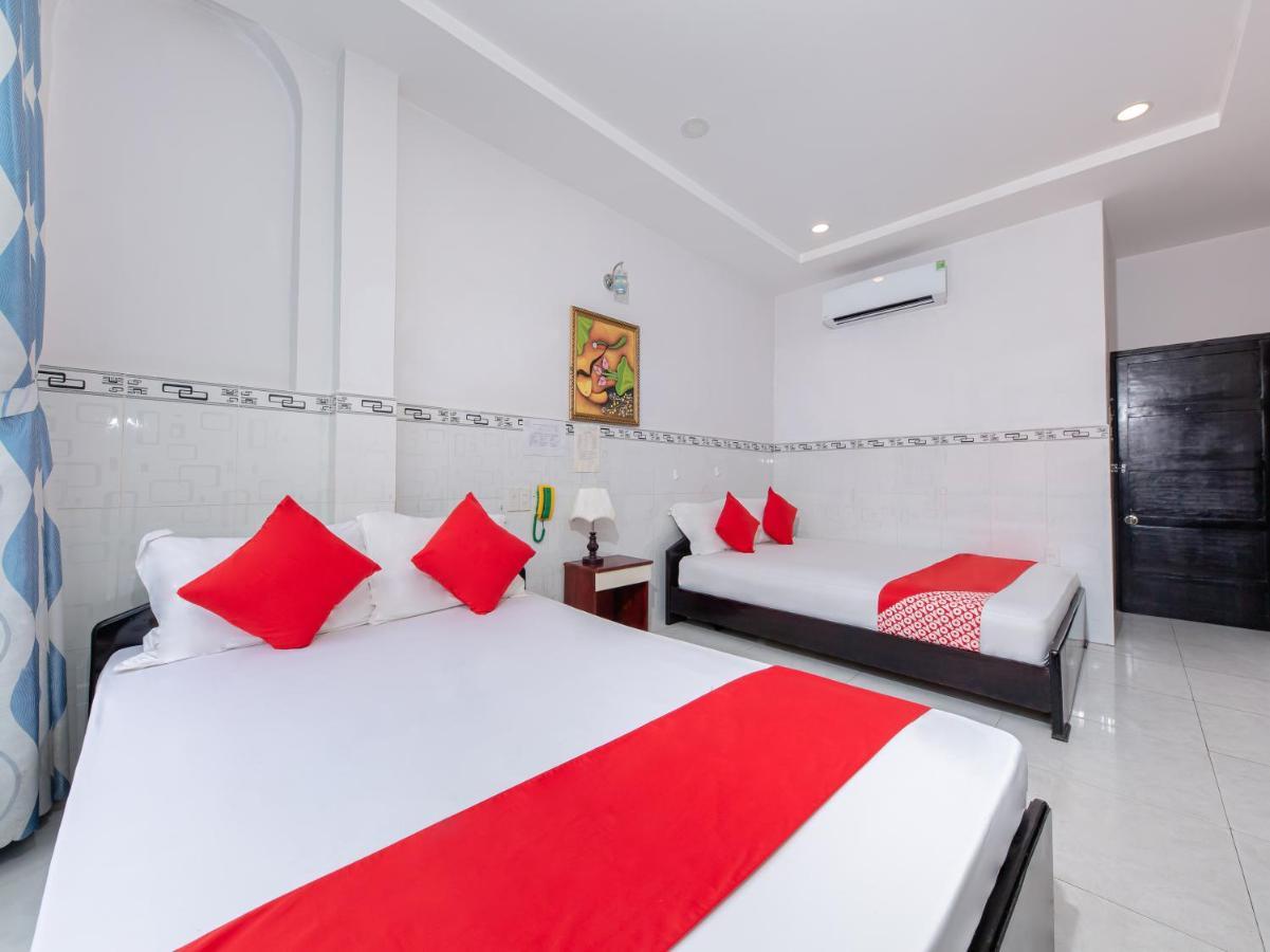 Khách sạn Oyo 828 Hoa Giay