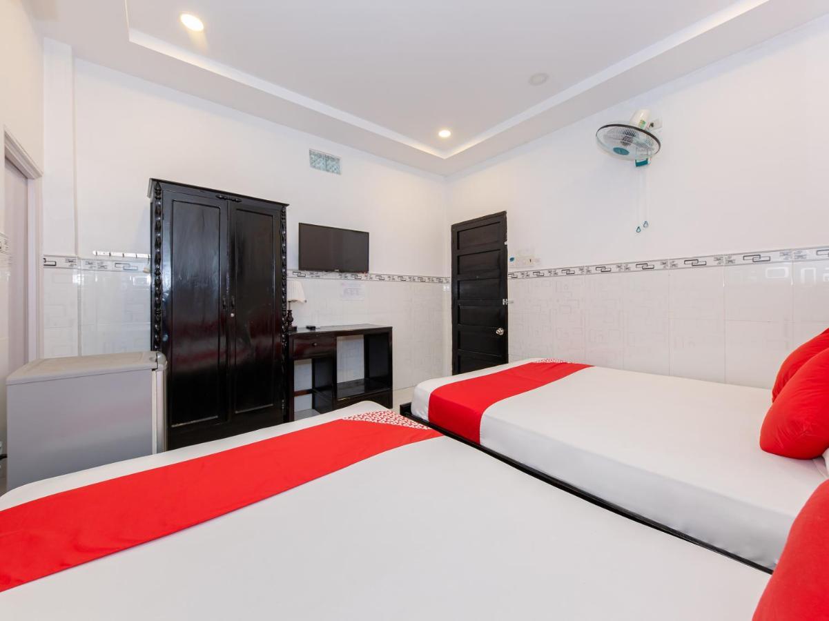 Oyo 828 Hoa Giay Khách sạn