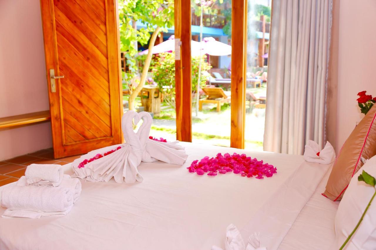 Daisy & Phu Quoc